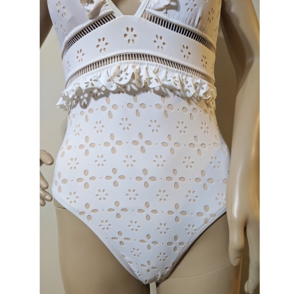 🚫SOLD🆕NWOT JCrew Scalloped Ruffle Plugging One - Picture 3 of 8